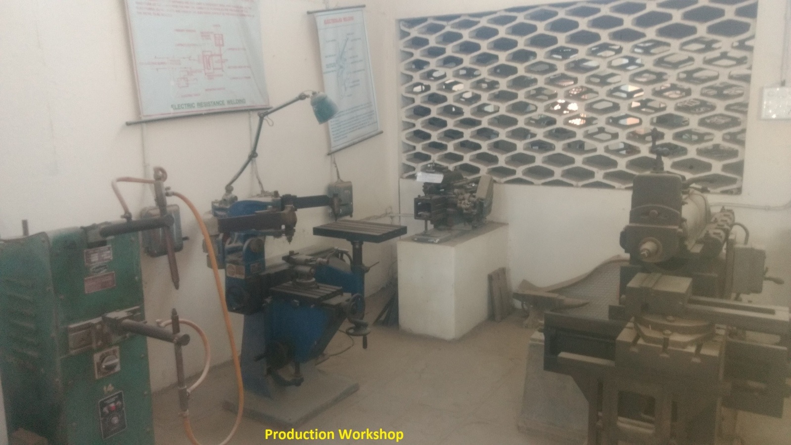 Machine Tool Laboratory (Production workshop)